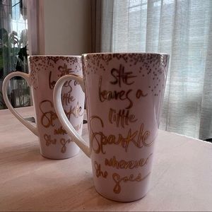Set of 2 mugs